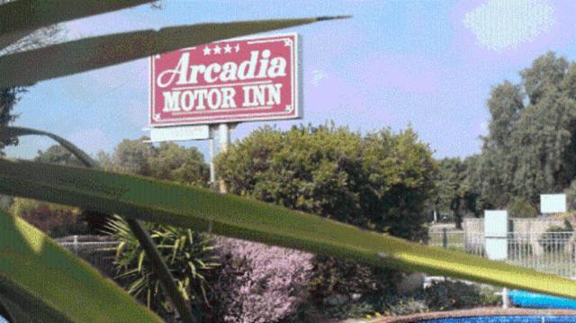 Arcadia Motor Inn コラワ エクステリア 写真